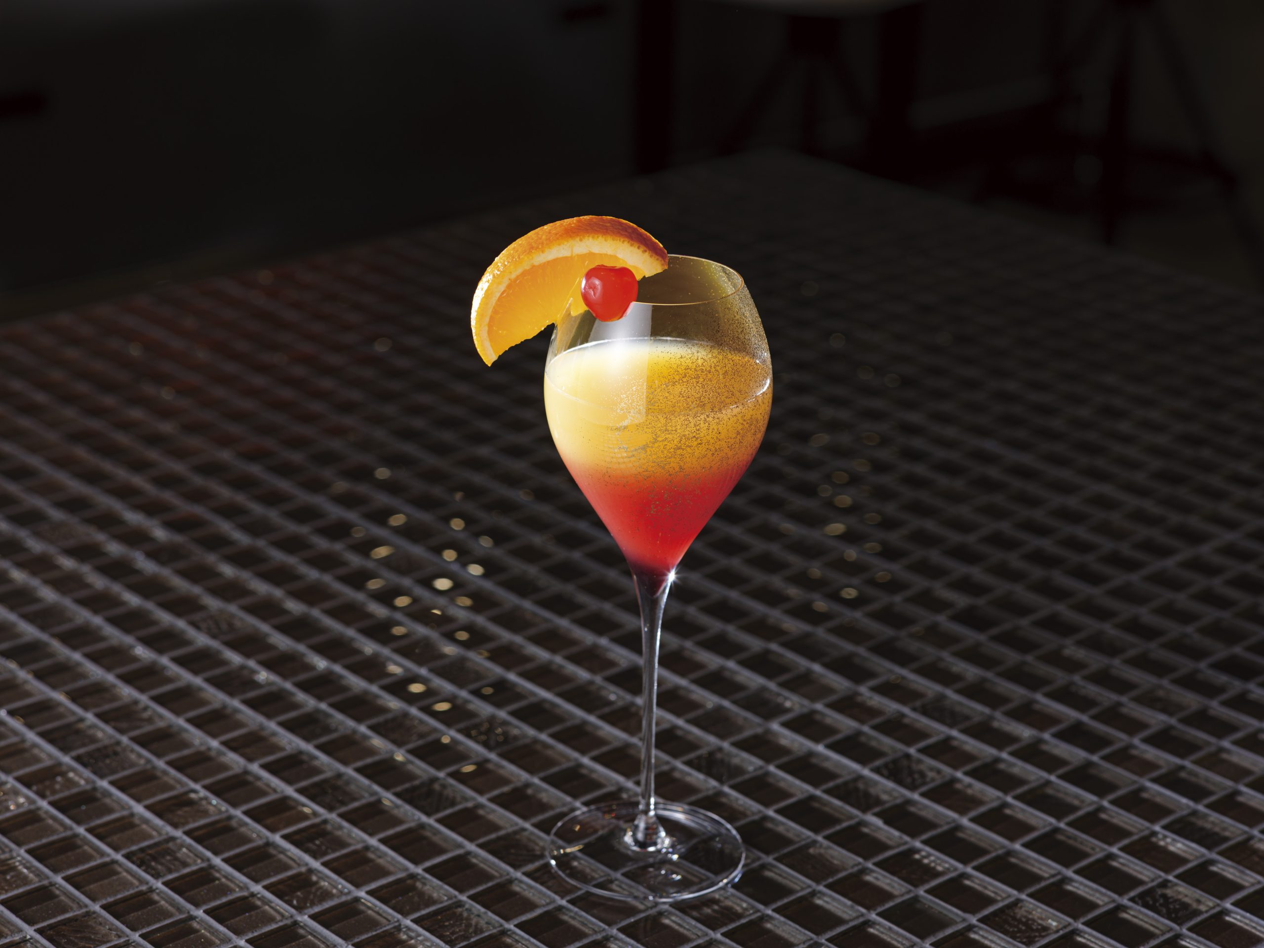 帝国ホテル 東京シャンパンバー The Rendez-Vous AWAで展覧会タイアップカクテルを販売！